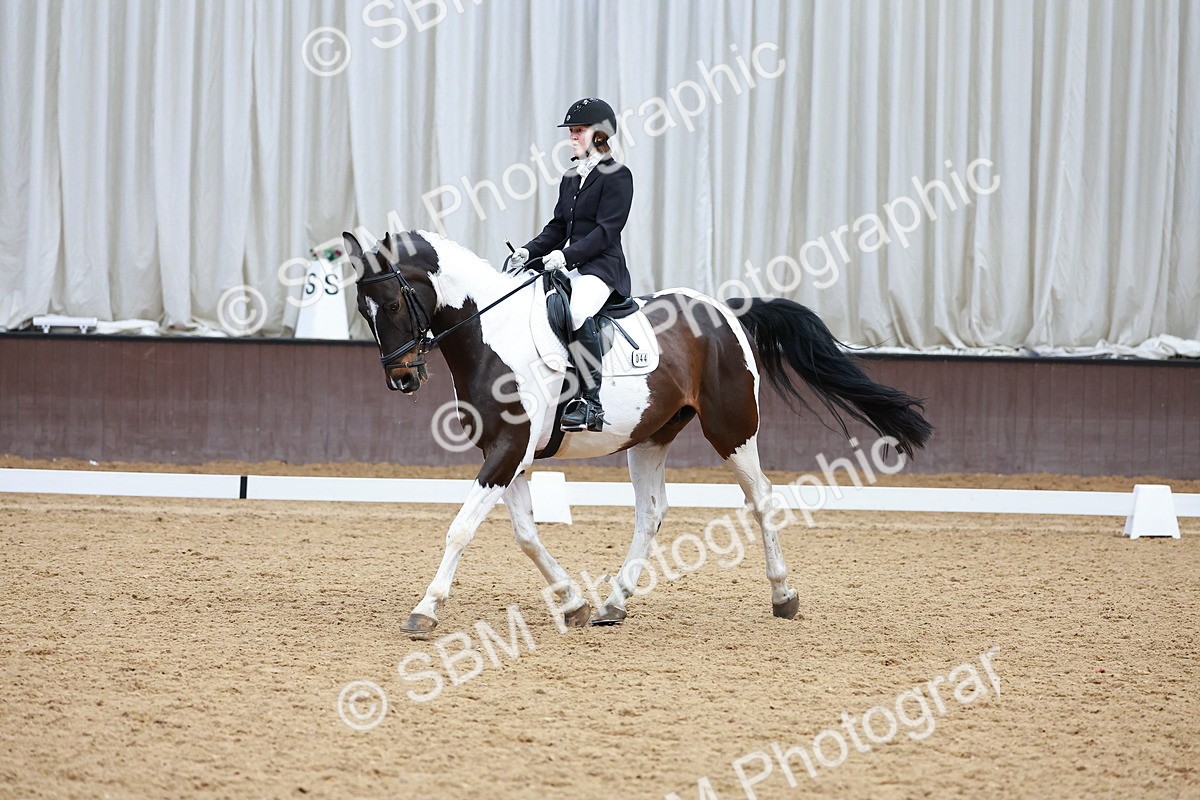 SBM_003543 - Class 15-16-18 - Novice 3-Elementary 1-PYO