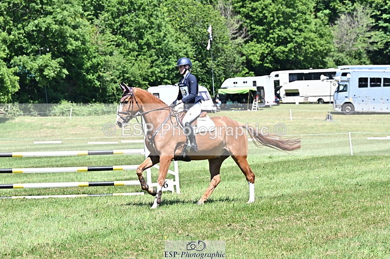 250522B-122242-02000 - 159-CASTLECONNELL.EYE.CATCHER-Maja.Hullah