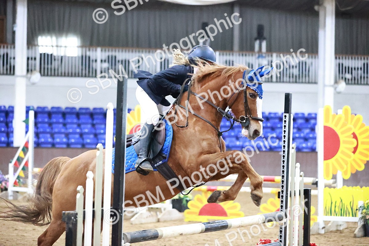 SBM_001806 - Class 9 - Pony Intro 75cm