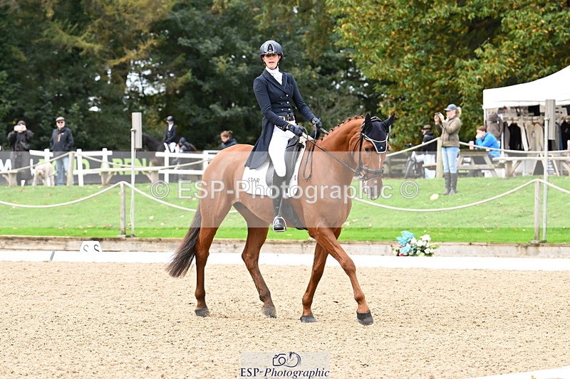 251023A-114942-02076 - B-139-Kirsty.Short