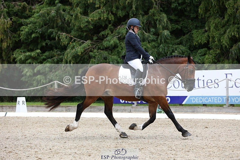 230812-142608-04417 - Cls 5 Novice Bronze 13.40 to 14.45 break