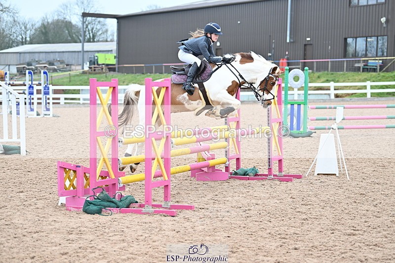 240128A-112635-00523 - Cls 3 Pony Discovery and 90cm Open