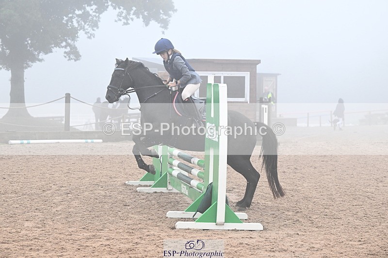 240907A-091302-00057 - Cls 1 Pony Intro 70cm