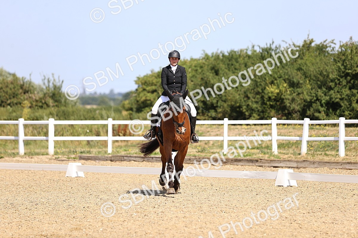 SBM_009457 - Novice 5 - 9.50-10.53