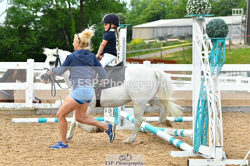 230609A-182022-02185 - Jolly Jumps Ride and Run