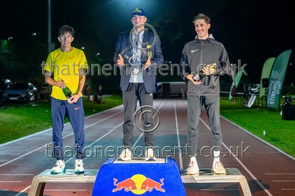 Monument25-911092 - Set Six