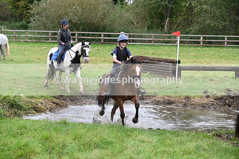 WJ6_7157 - Time at Photographer 13:06 to 13:23