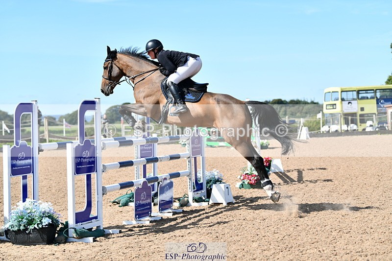 240914A-132123-07239 - Cls 15-S Snr Foxhunter