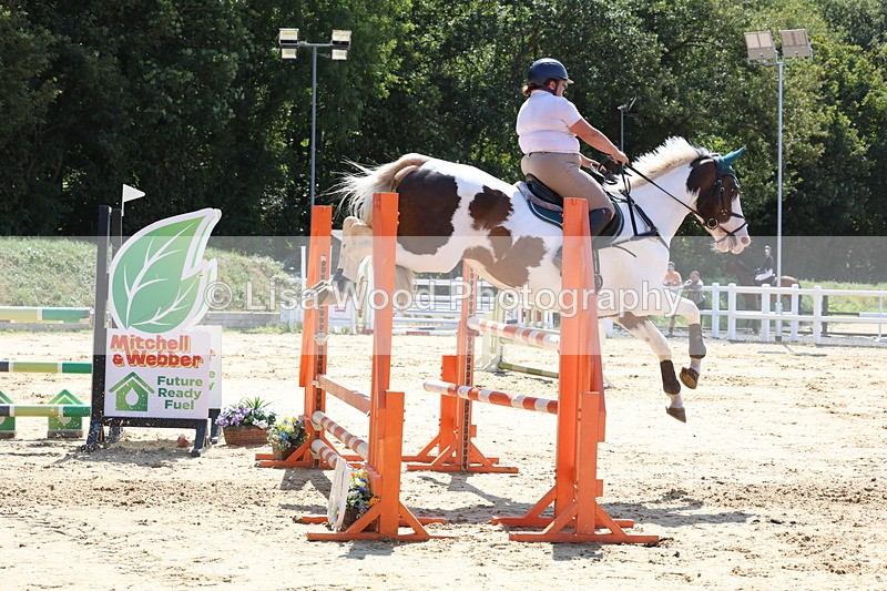 3E7A1644 - Class 7: Senior 1.05m