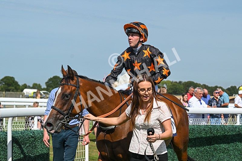 130825-Race 2-Brimfulofattitude-7229 - Race 2