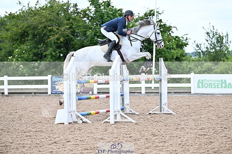 240605A-125903-00450 - Cls 3 Snr 1.05m Open