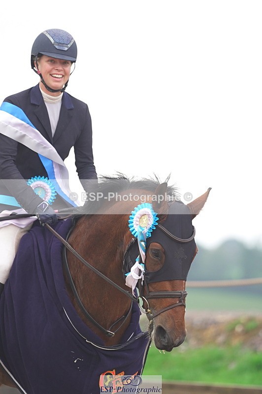 231017A-163030-07953 - Cls 31 Snr 1m Derby