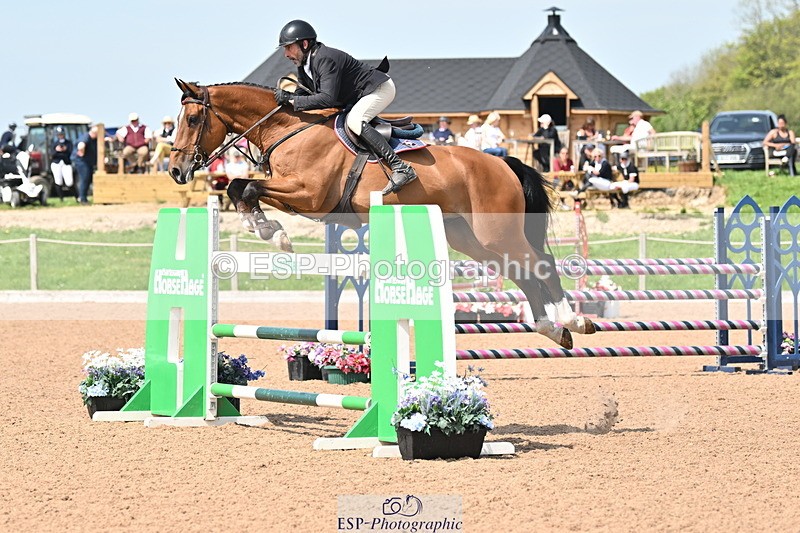 240510A-144514-08121 - Cls 23 Talent Seeker Inc 7yr old 14.10 to Finish