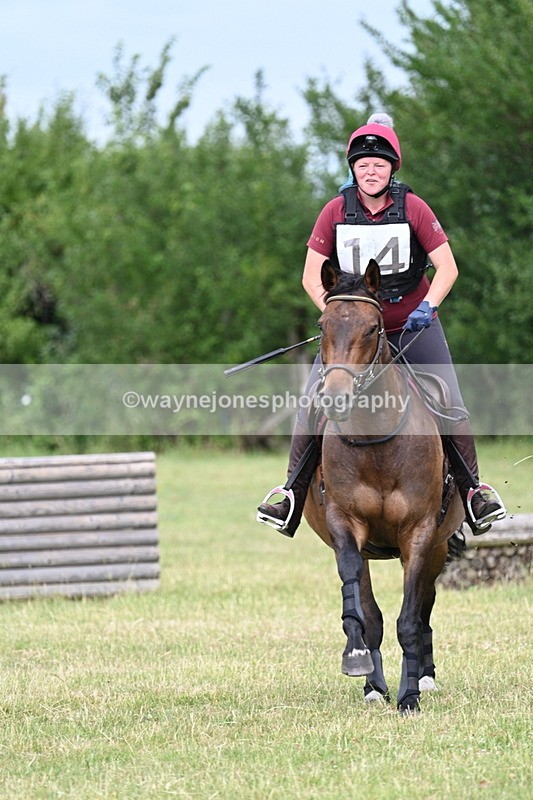 WJ7_4949 - 60cm XC Time 09:58 to 10:16