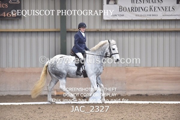 JAC_2327 - CLASS 3 NOVICE 1