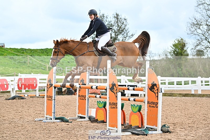 240501A-144119-01117 - Cls 8 Snr Foxhunter and 1.20m Open