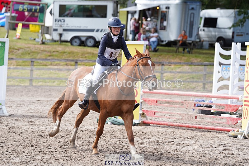 240824X-142830-28256 - 80cm Round 1 14.00 to 15.30