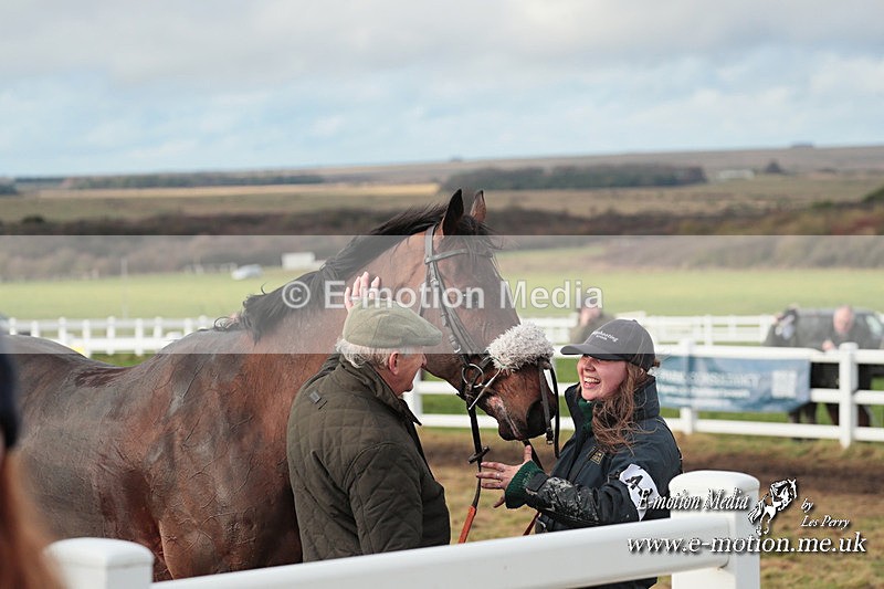 PtP 101223 905 - New Forest Hounds PtP Larkhill 10/12/23