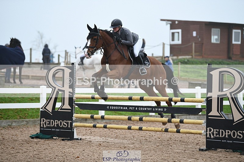 241103A-104718-07579 - SUN Cls 21 Snr Newcomers and 1.10m Open