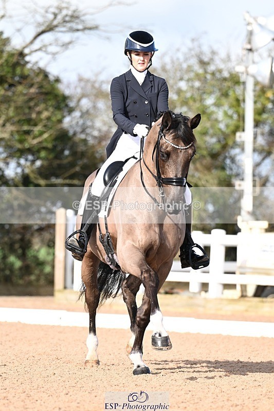 260213-114203-01554 - 017-Holly.Kerslake