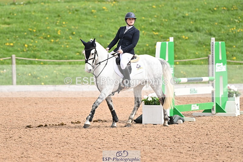 240506A-105636-08338 - Cls 3  Pony Discovery & 90cm Open