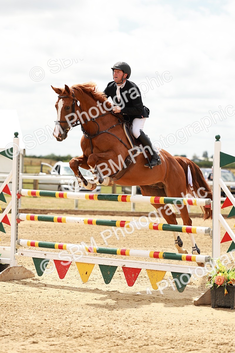 SBM_018427 - Class 21 - Senior Newcomers Championship 2d Rd