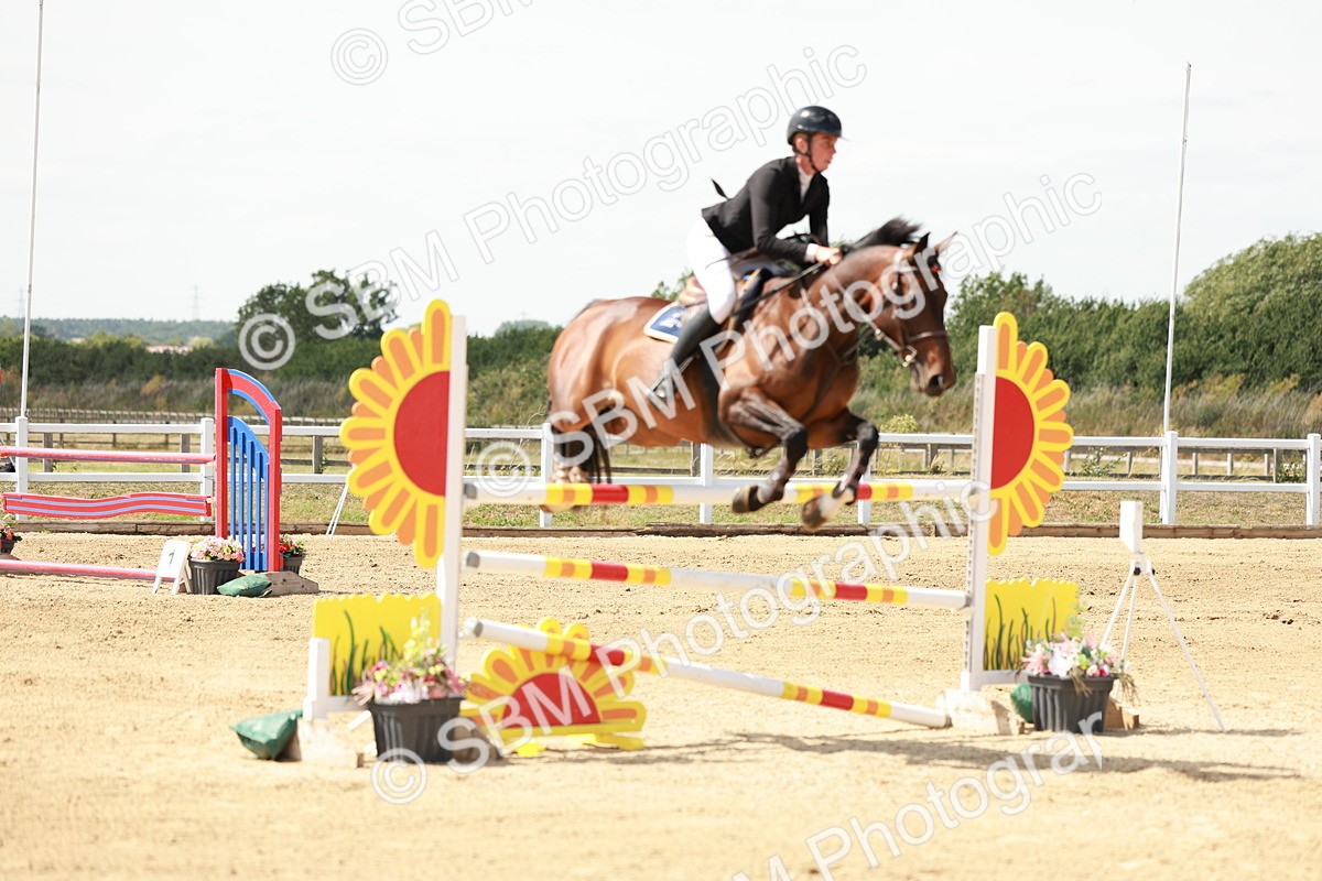 SBM_007869 - Class 4 - Senior Foxhunter - 1.20m Open