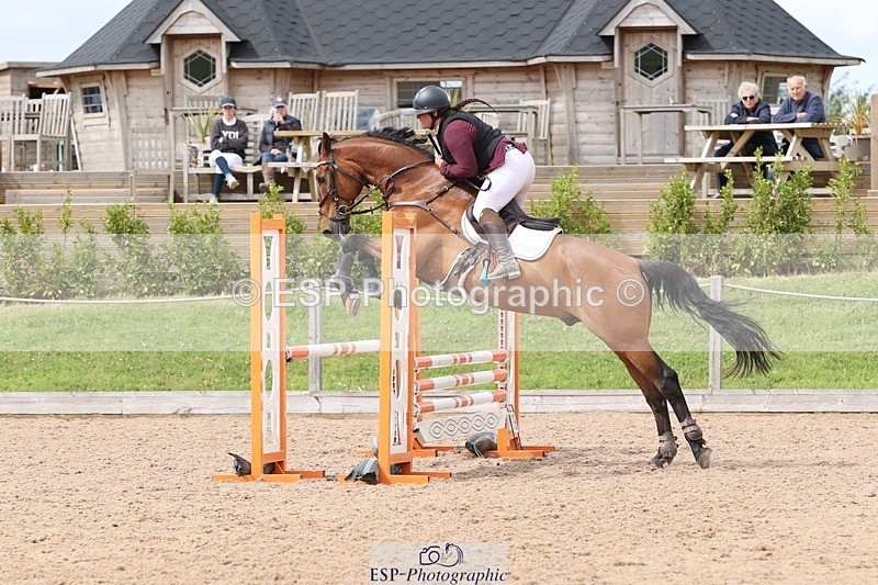 250525-153821-08967 - Cls 31 Snr 90cm Derby