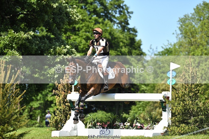 230527-153436-12447 - 371-JERPOINT_ECLIPSE-Max_Gordon-XC