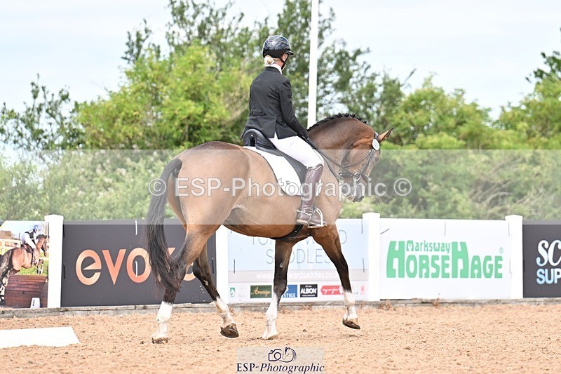 260704-124737-04665 - Cls 4D Senior Intermediate Novice 1