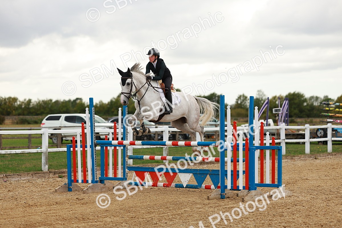 SBM_001462 - Class 4 - Senior Newcomers - 1.10m