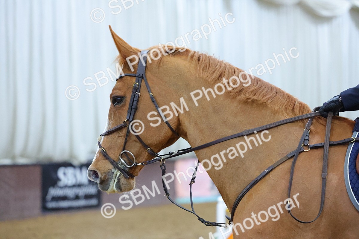1I0A4722 - Class 9 - Senior Newcomers/ 1.10m Open
