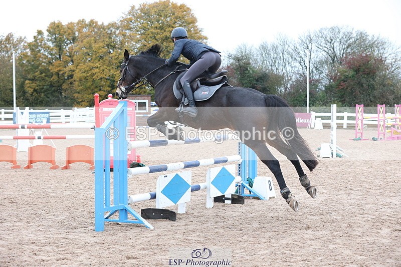 231112A-125148-04230 - Cls 19 Snr 1.05m Open