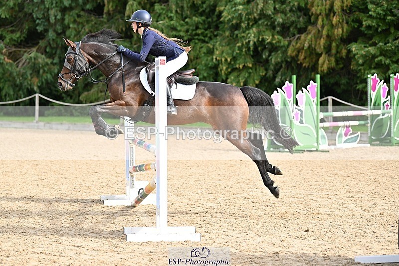 230930-120450-00466 - Cls 4 Pony Newcomers & 1m Open