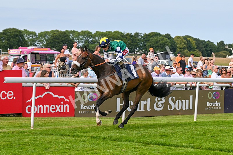 300724-Race 6-Bell Shot-0436 - Race 6