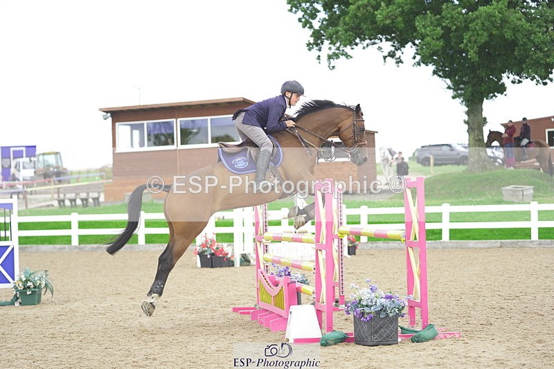 230729A-150558-06749 - Cls 24 1.05m Amateur Quali