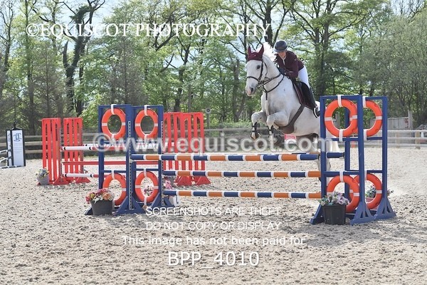 BPP_4010 - CLASS 9 - FRI - Senior Newcomers/ 1.10m Open