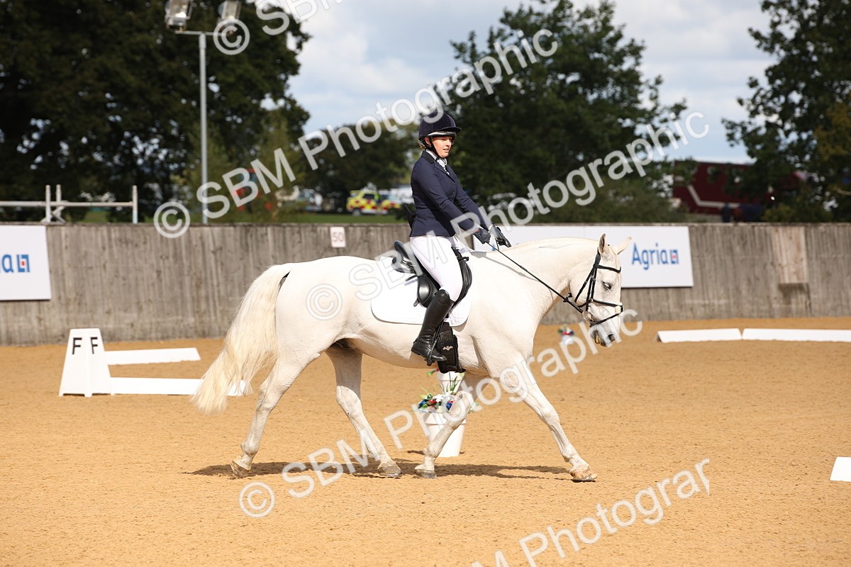 SBM_04253 - D2 Small Tour Championship Intro C