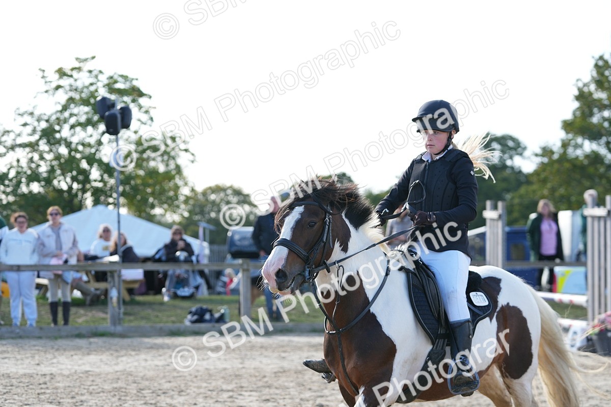 SBM_51030 - J8 - Junior Pony 65cm Championship