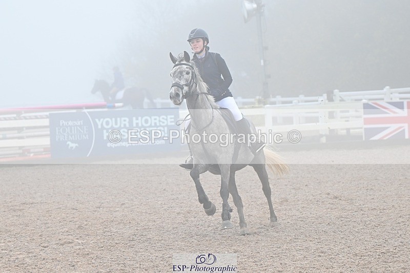 251115-111559-00218 - Cls 8 Pony Discovery and 90cm Open