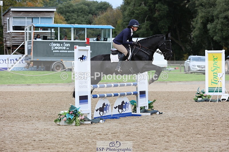 251026A-123111-24706 - F-470-Hannah.Cliffe