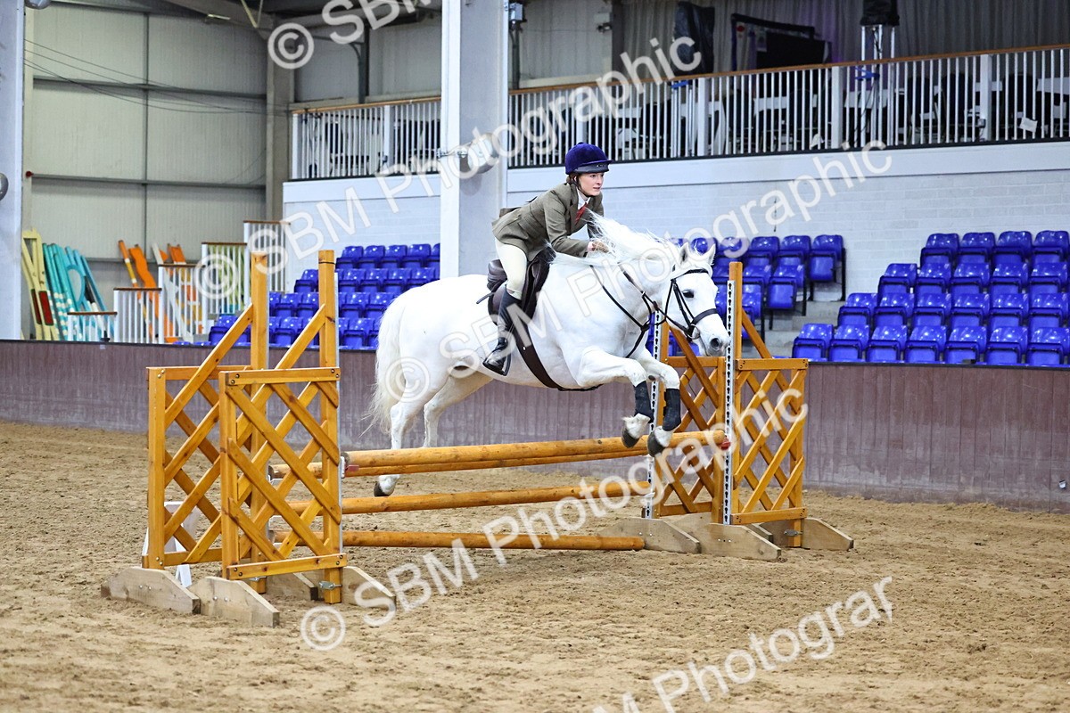 SBM_003527 - Class 37 - 80cm Training Stakes