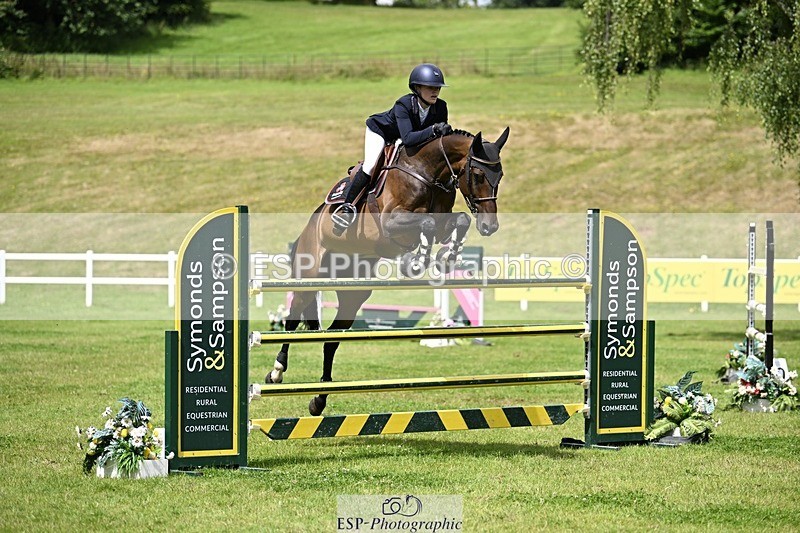 240711-114953-26753 - Cls 117 HOYS Grade C Quali 1.35m