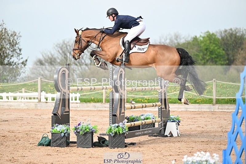 250425-095957-08077 - Cls 2 - 2 Star Small Tour