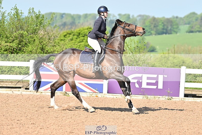240509A-094129-00210 - Cls 1 British Novice and 90cm Open