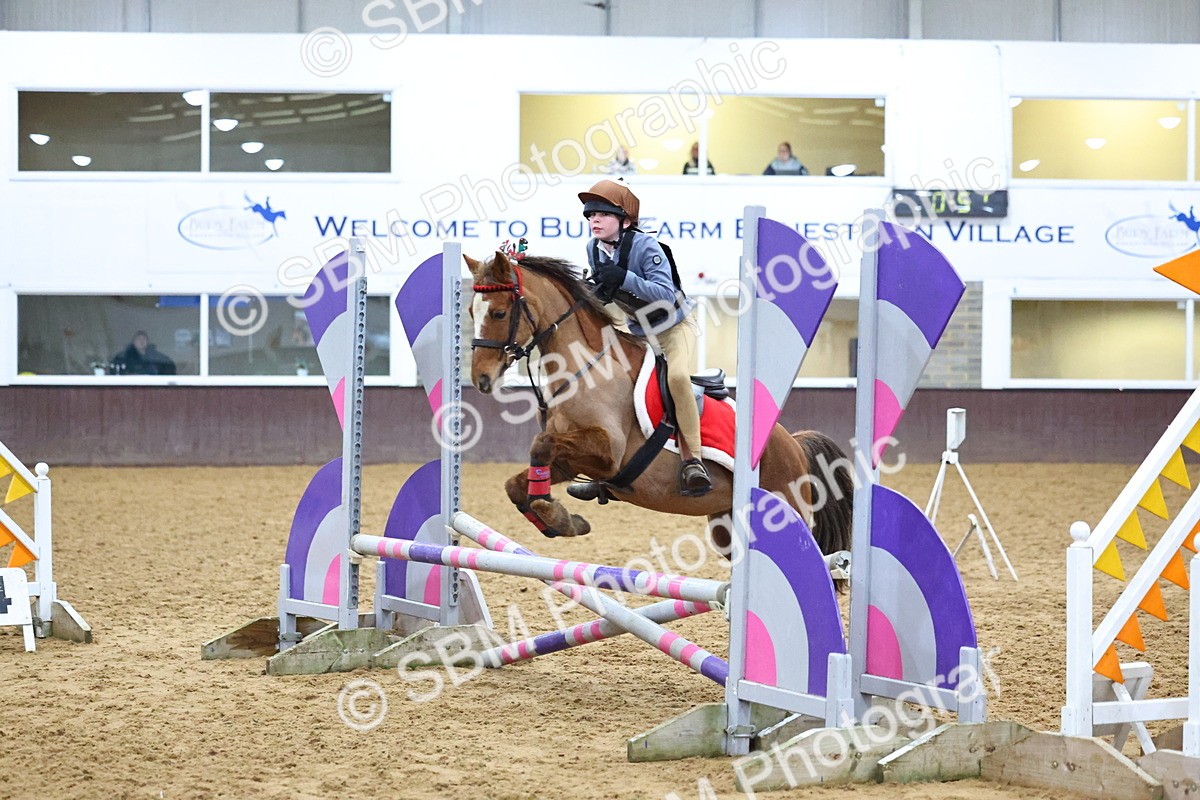 SBM_001844 - Class 4 - Festive Fences - 70cm