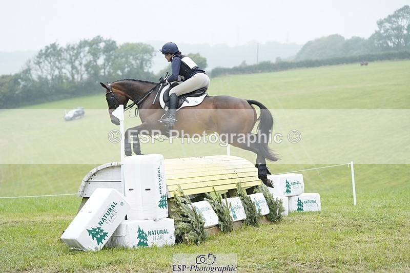 240901A-121148-07154 - 420-Megan.Lawrence-KUMO