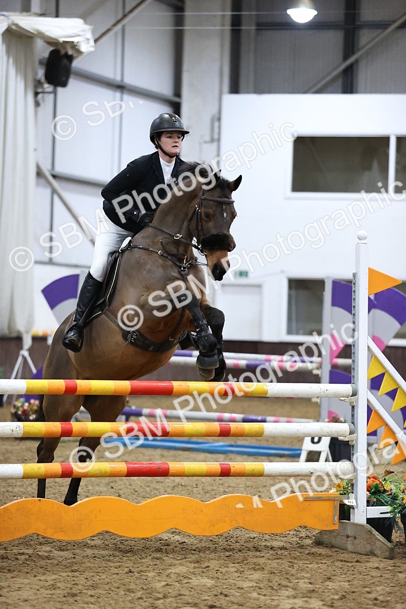 SBM_2399 - Class 9 - Senior Newcomers/ 1.10m Open