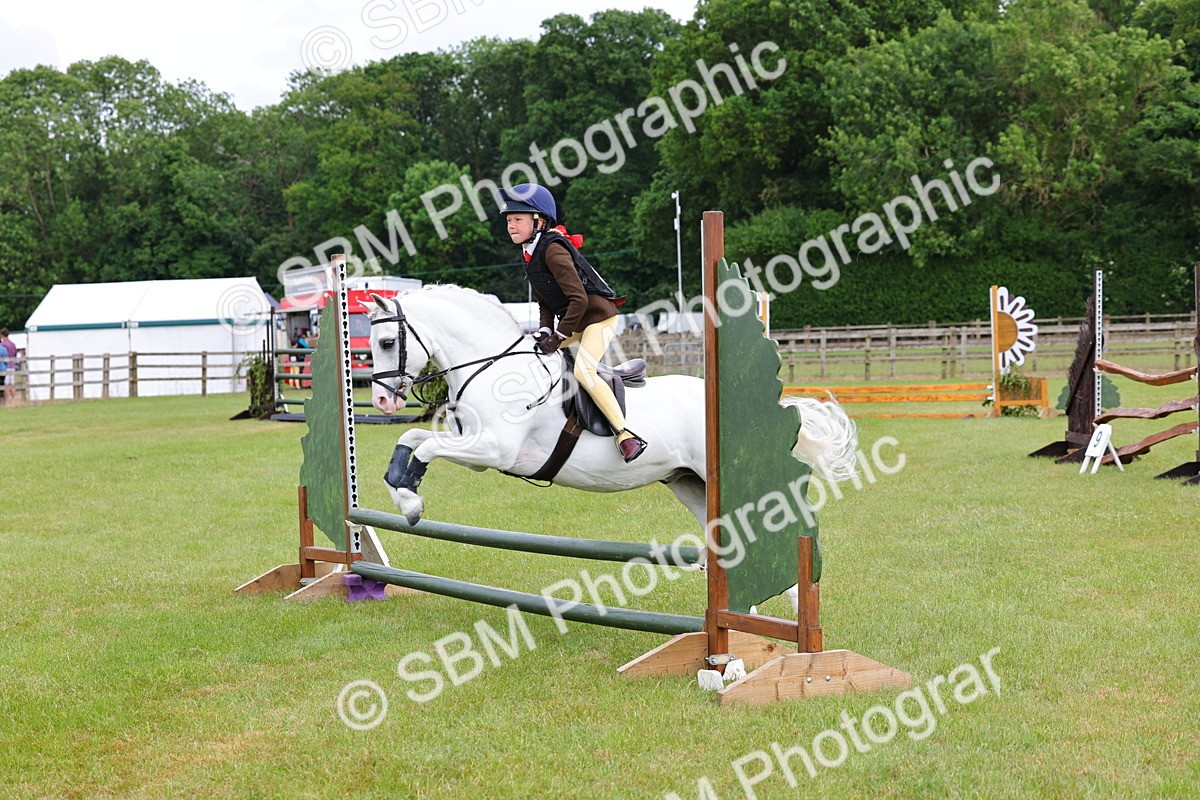 SBM_09565 - Class 44-45 - LIHS BSPS Open Nursery and Cradle Stakes