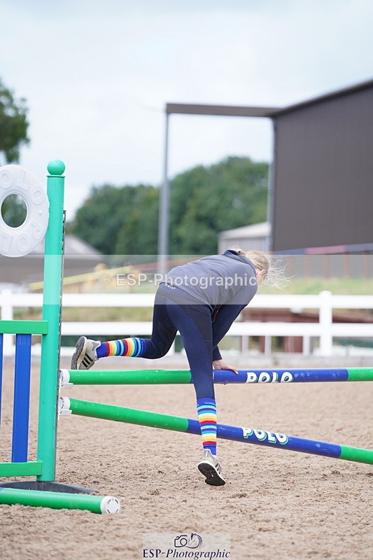 240809A-141112-01166 - Chase Me Charlie